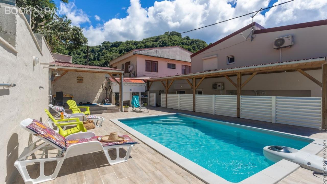 Alpinia - Appt Avec Piscine Partagee Apartment Saint-Pierre ภายนอก รูปภาพ